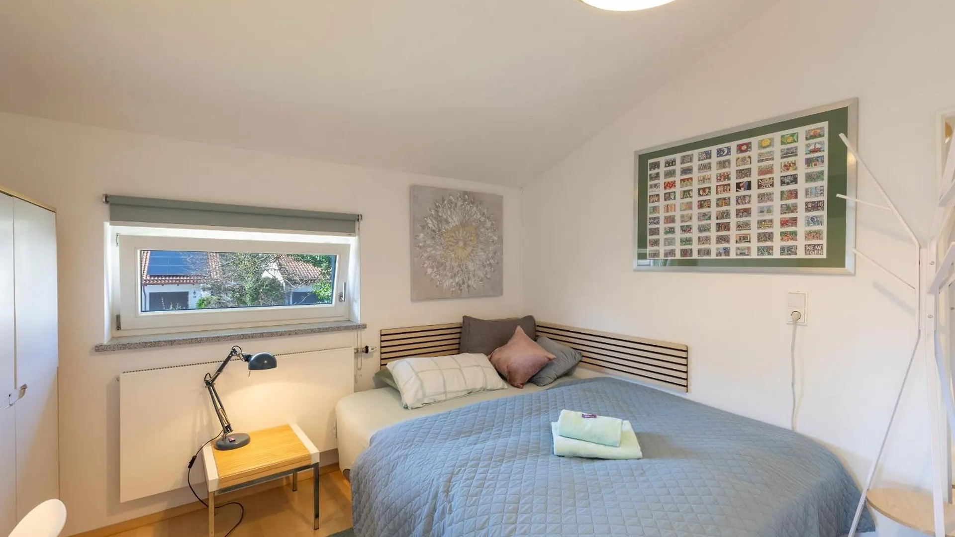 Holiday home Sonniges Modernes Ruhiges Grosses Haus Garten Pool Oberhaching