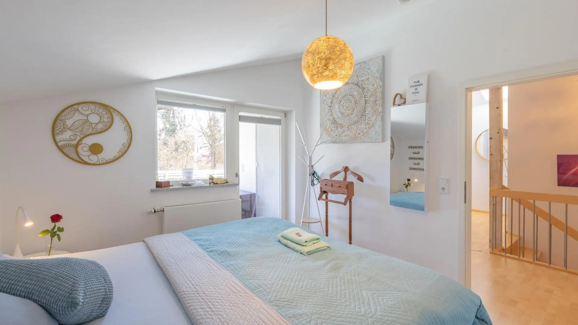 Sonniges Modernes Ruhiges Grosses Haus Garten Pool Oberhaching Dom wakacyjny